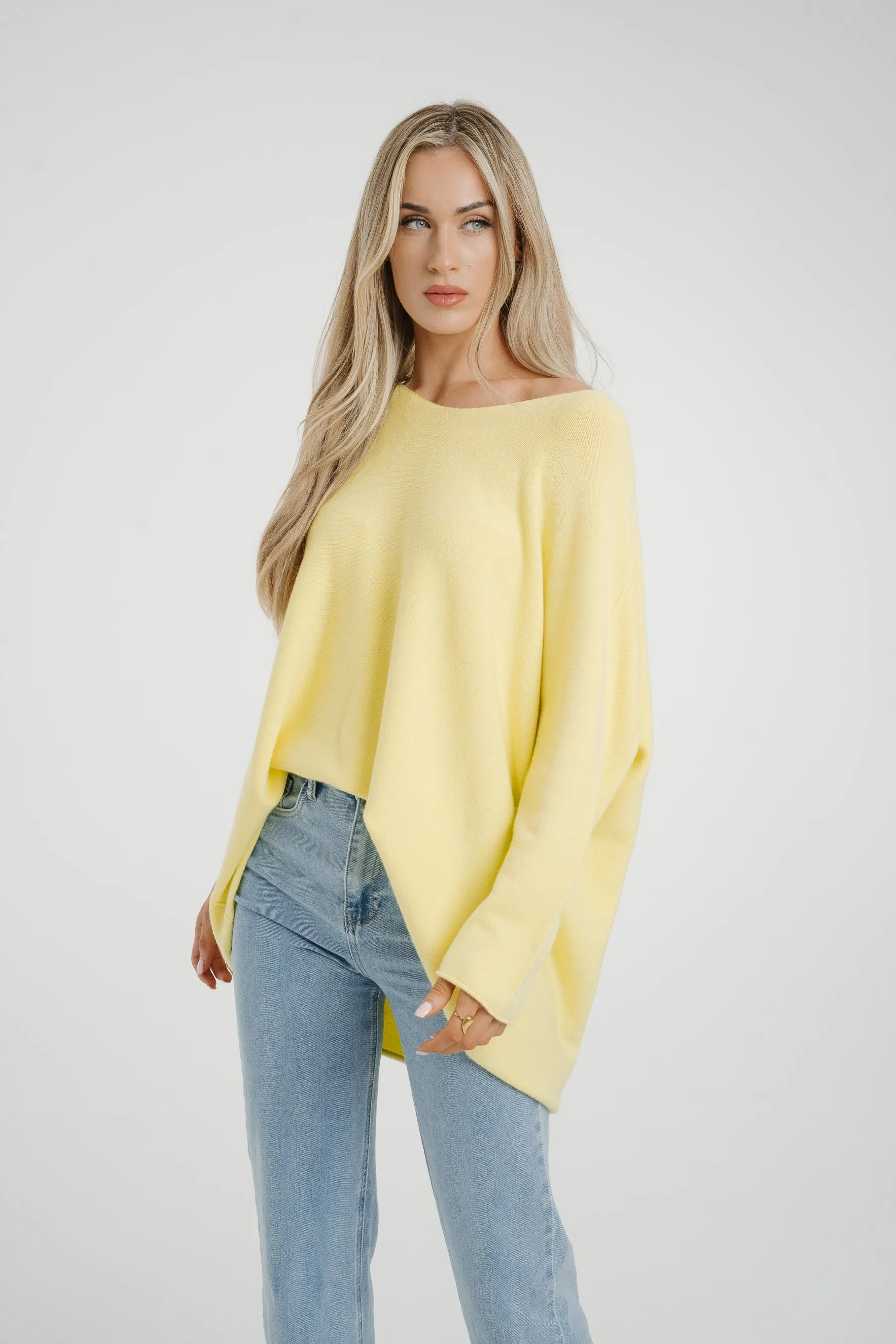 Amber V-Neck Jumper In Yellow