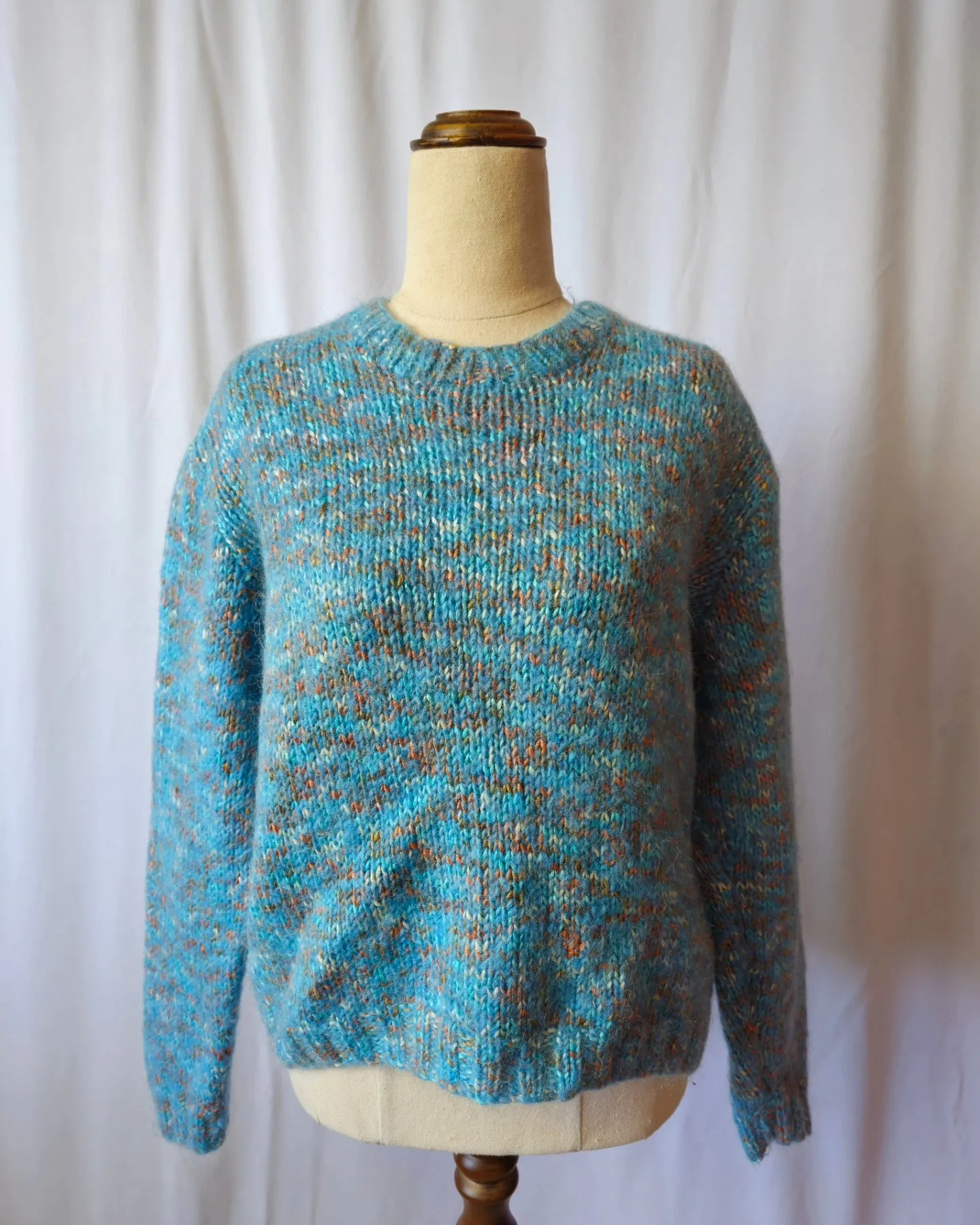 Blue Blend wool hand knitted jumper S/M