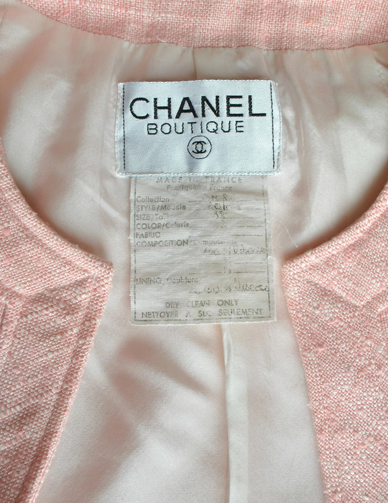 Chanel Vintage Pink Nubby Linen Tweed Two-Piece Jacket and Skirt Suit