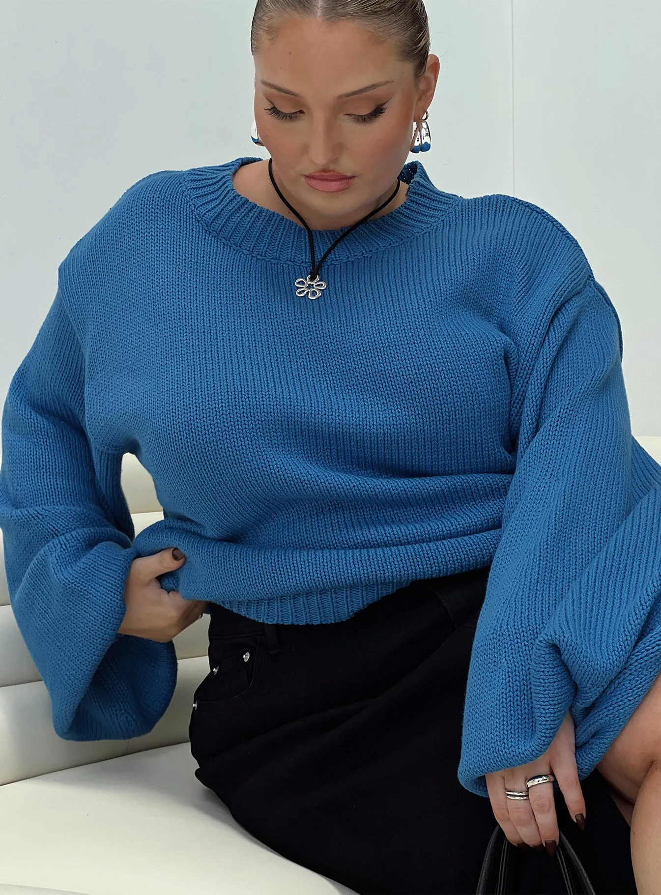 Harmony Knit Sweater Blue Curve