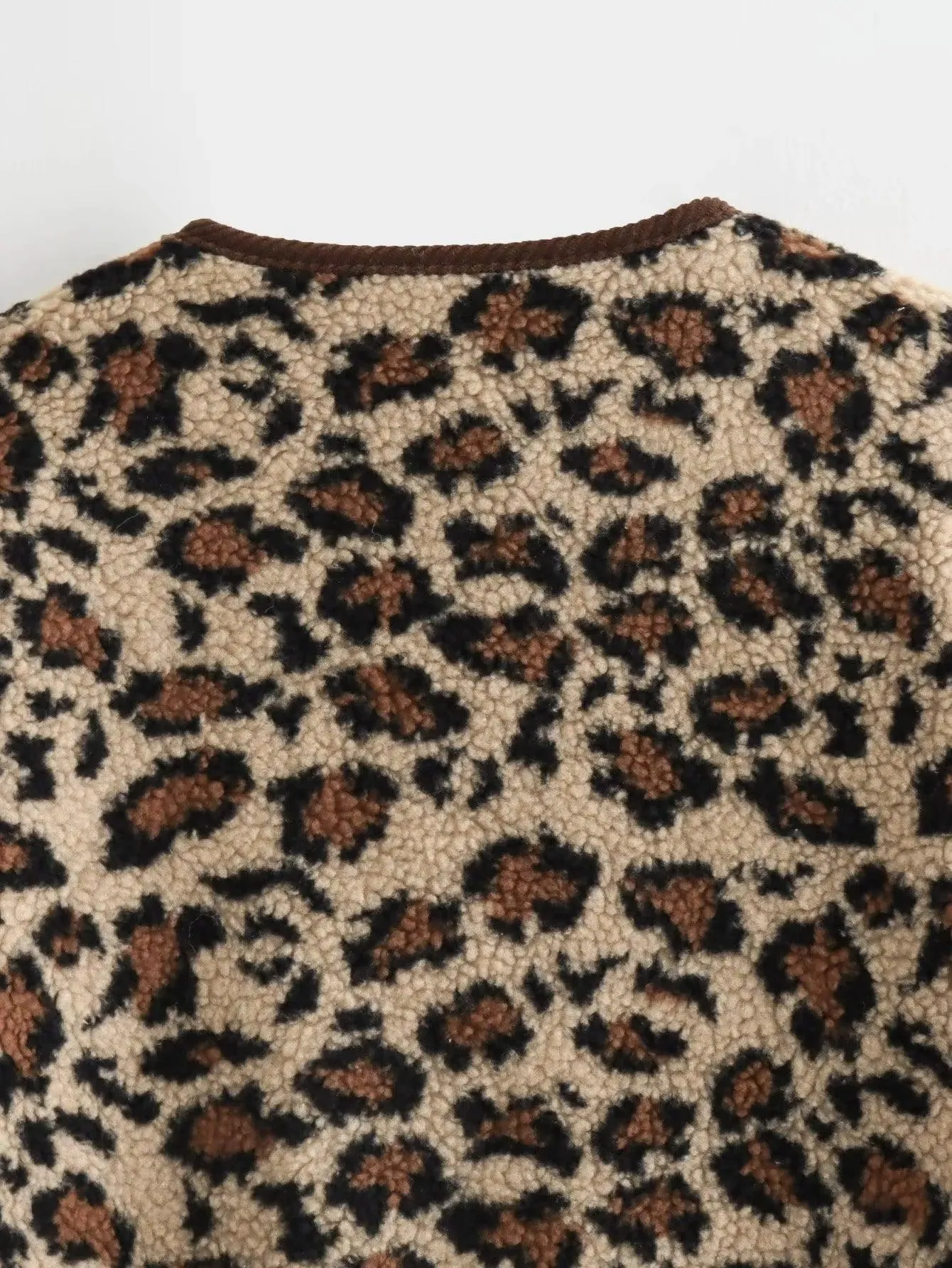 Ladies Polar Fleece Leopard Botton Jacket A34397