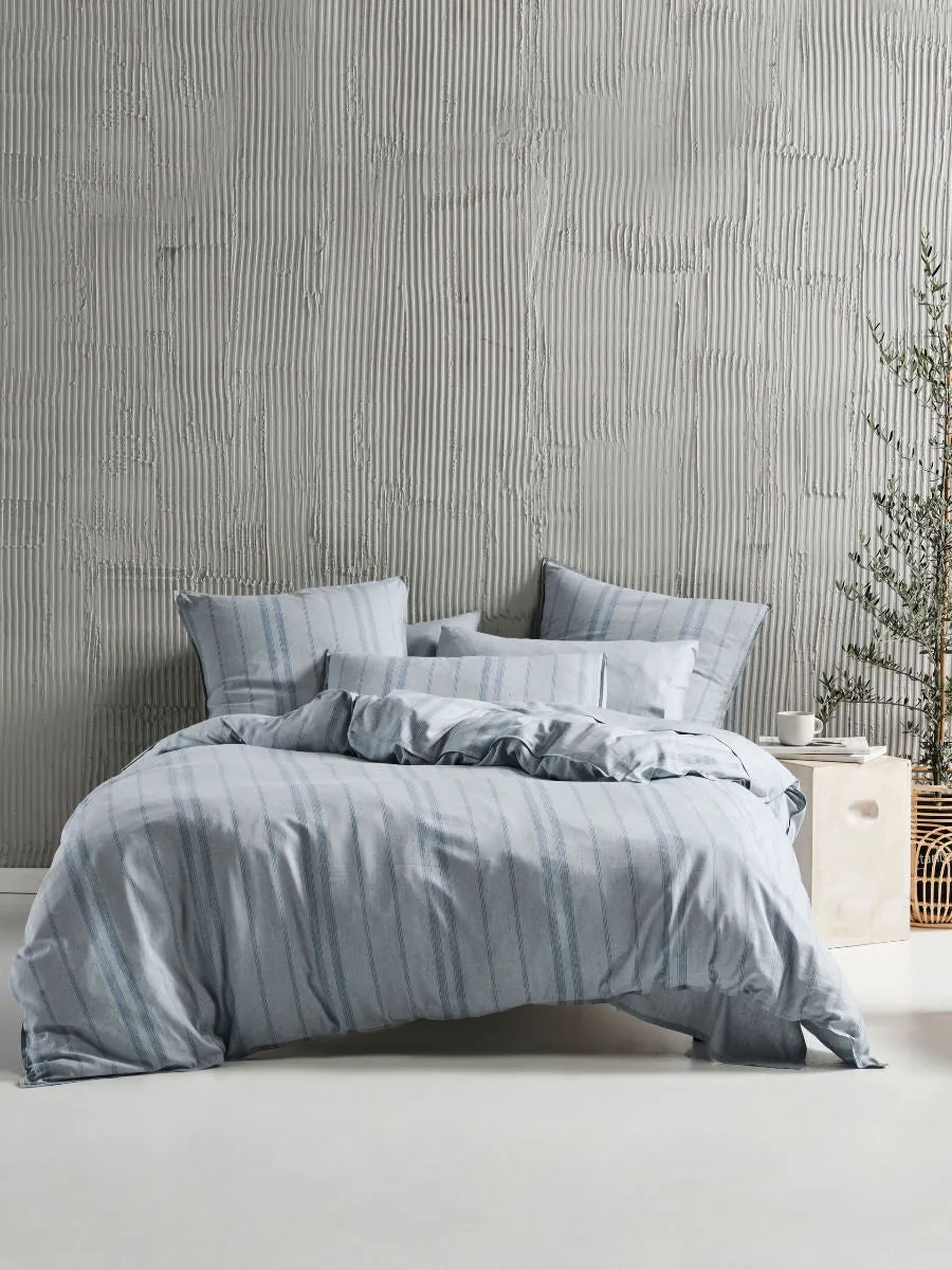 LINEN HOUSE REJEANERATION HALI SILVER QUILT COVER SET