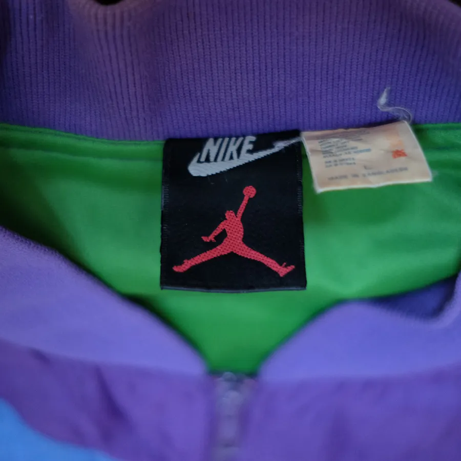 Rare Nike Air Jordan Trackjacket Large