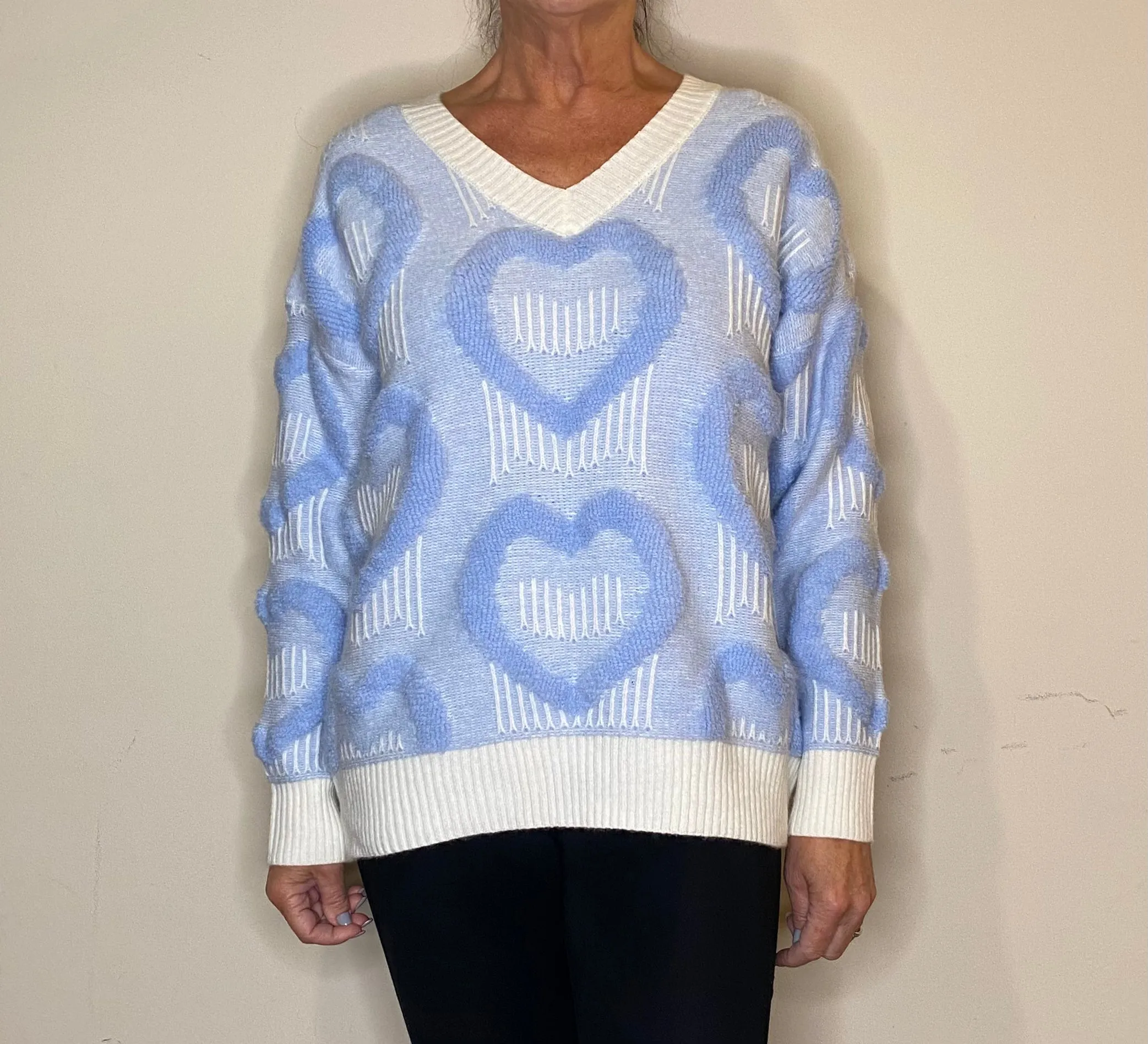 V-Neck Embossed scattered heart Design jumper (2 Colours)