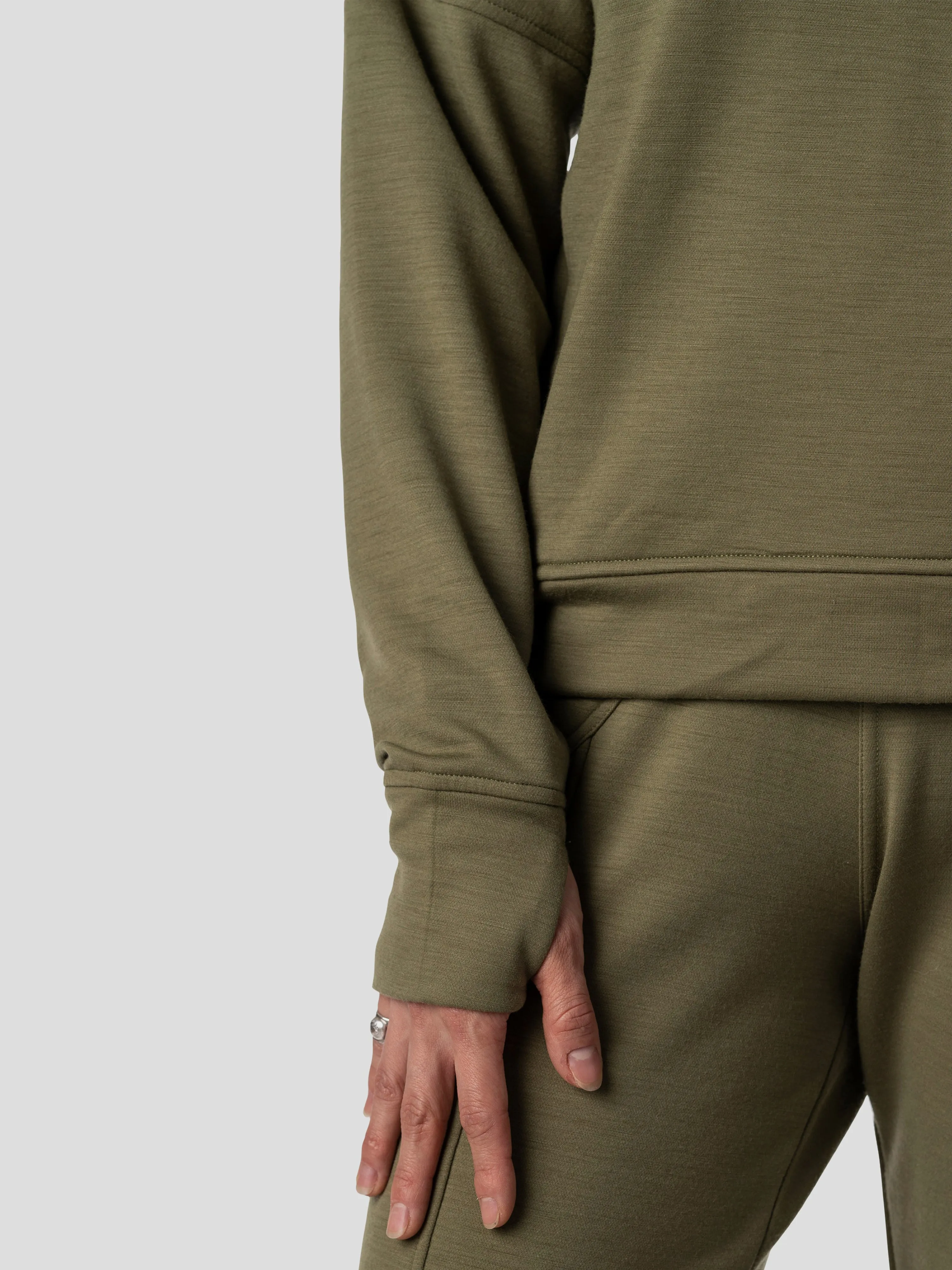 W's Barton Fleece Pant - Military Green